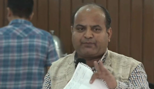 कालोबजारी र भ्रष्टार नियन्त्रणमा सरकारलाई ‘वार्निङ’ जरुरी छ : गुरु बराल